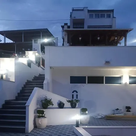 Awesome In With View 公寓