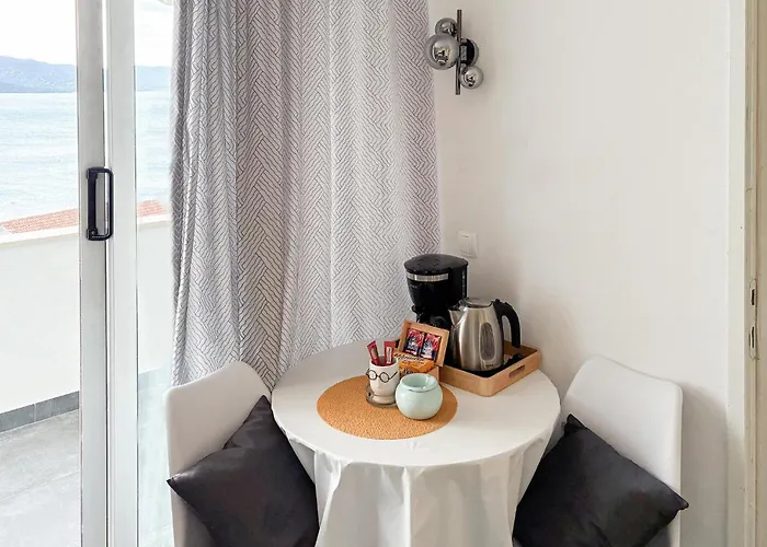 Awesome In With View Apartman